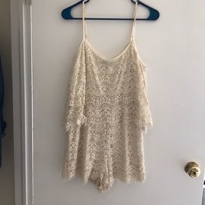 Cream romper